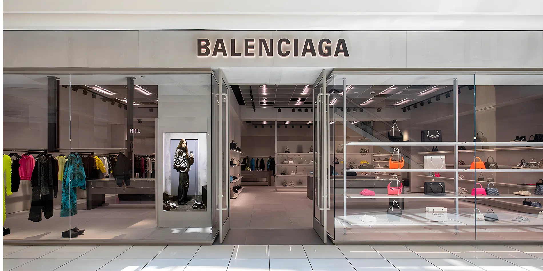 Banner 1 - Balenciaga Outlet PT
