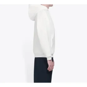 Balenciaga para homem com logótipo criativo no peito, estilo retro, branco 570811TIV519040 Balenciaga para homem com logótipo criativo no peito, estilo retro, branco 570811TIV519040