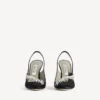 Balenciaga para mulher | Slingback Manolo Blahnik em preto
