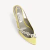 Balenciaga para mulher | Slingback Manolo Blahnik em verde-limão