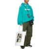 Balenciaga SS21 para homem, clássica com estampado alfabético e aberturas, azul-celeste 659403TKVB64661