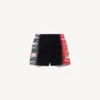 Bermudas masculinas com corte regular e padrão tie-dye extremo, em preto