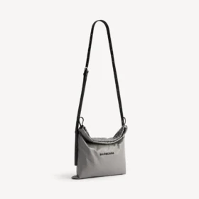 Bolsa de compras masculina com saco de proteção e alça transversal, tamanho médio, em cinzento Balenciaga