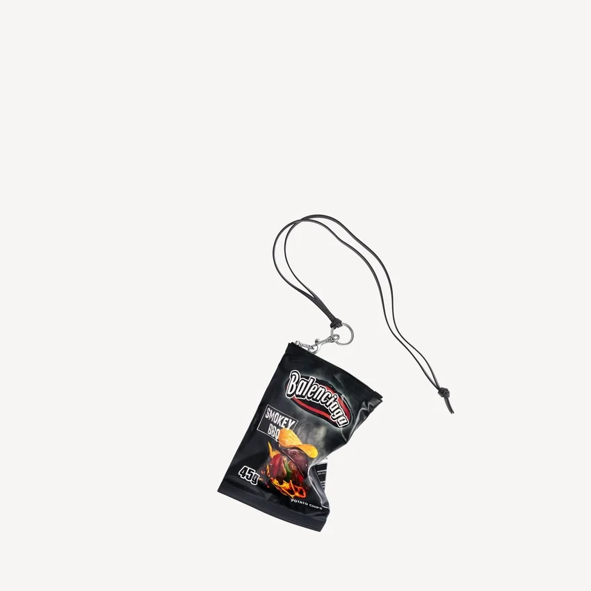 Bolsa porta-telemóvel Chips em preto Bolsa porta-telemóvel Chips em preto
