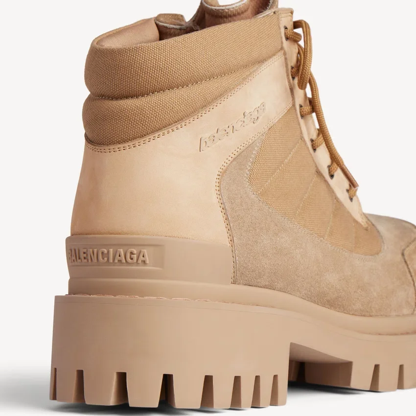 Bota baixa «Combat Strike» para mulher na cor areia Bota baixa «Combat Strike» para mulher na cor areia