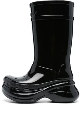 Botas Crocs x Balenciaga com acabamento envernizado «Preto» 677388W1S8X