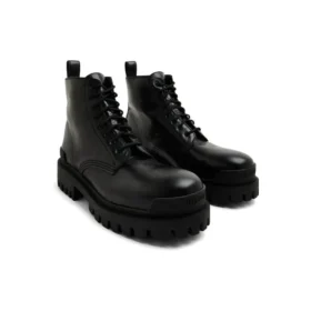 Botas de cano curto Strike «Couro Preto» 589338WAD401000