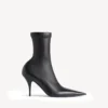 Botins Avenue para mulher em preto