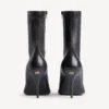 Botins Avenue para mulher em preto