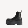 Botins Strike para mulher em preto