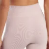 Calções de ciclismo sem costuras para mulher, em tom nude