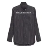 Camisa com botões e logótipo às riscas no peito «Black» 583989TGM041070