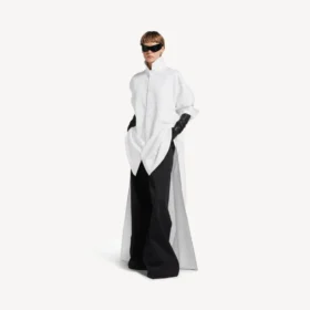 Camisa feminina com cauda em branco