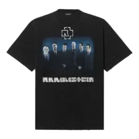 Camisola de manga curta masculina Balenciaga com estampa da banda alemã Rammstein, preta 651795TLV511000 Camisola de manga curta masculina Balenciaga com estampa da banda alemã Rammstein, preta 651795TLV511000