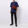 Camisola de manga curta masculina Balenciaga SS21 com estampado do logótipo e letras do alfabeto, azul, 612966TIV545400