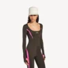 Camisola feminina de manga comprida, estilo «techwear», justa, em castanho cáqui/rosa néon