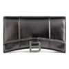 Carteira Hourglass com corrente metalizada «Cinza» 6560502AAVG1314