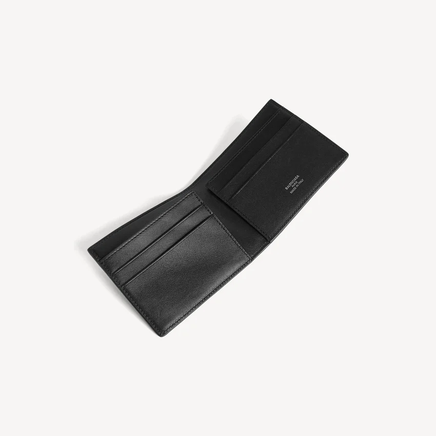 Carteira masculina Rodeo, dobrável em formato quadrado, na cor preta Carteira masculina Rodeo, dobrável em formato quadrado, na cor preta