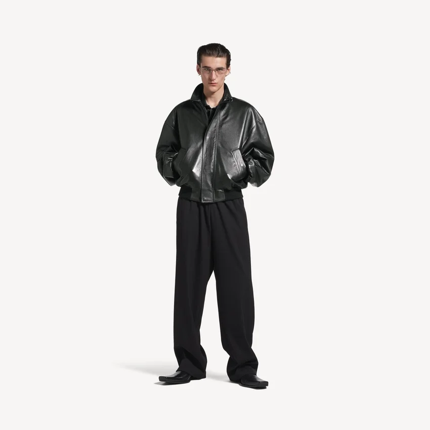 Casaco blusão para homem em preto Casaco blusão para homem em preto