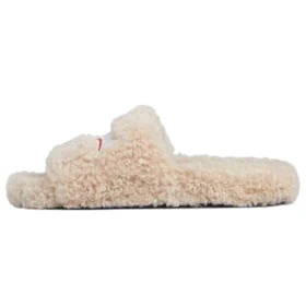 Chinelos com pelo “Beige” 654261W2DO19796