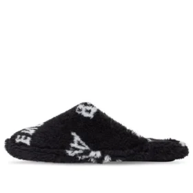 Chinelos de pelúcia «Allover Logo – Preto» 699675W2B411090