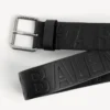 Cinto masculino com logótipo gravado em relevo, na cor preta