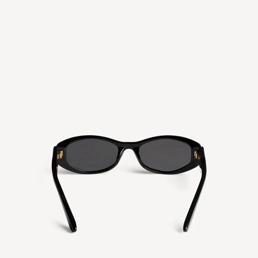 Óculos de sol Nova ovais para mulher, em preto Óculos de sol Nova ovais para mulher, em preto