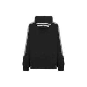 Hoodie com capuz e mangas às riscas desportivas, corte largo «Preto Branco» 704023TMVG23869 Hoodie com capuz e mangas às riscas desportivas, corte largo «Preto Branco» 704023TMVG23869