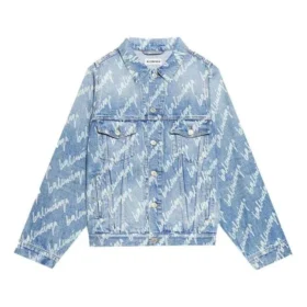 Jaqueta de Denim com logótipo em letra cursiva por toda a peça «Azul Claro Branco» 681690TJW904200