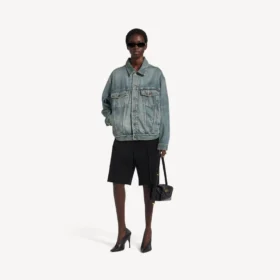 Jaqueta de denim Kick para mulher em azul vintage sujo