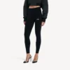 Leggings techwear para mulher em preto