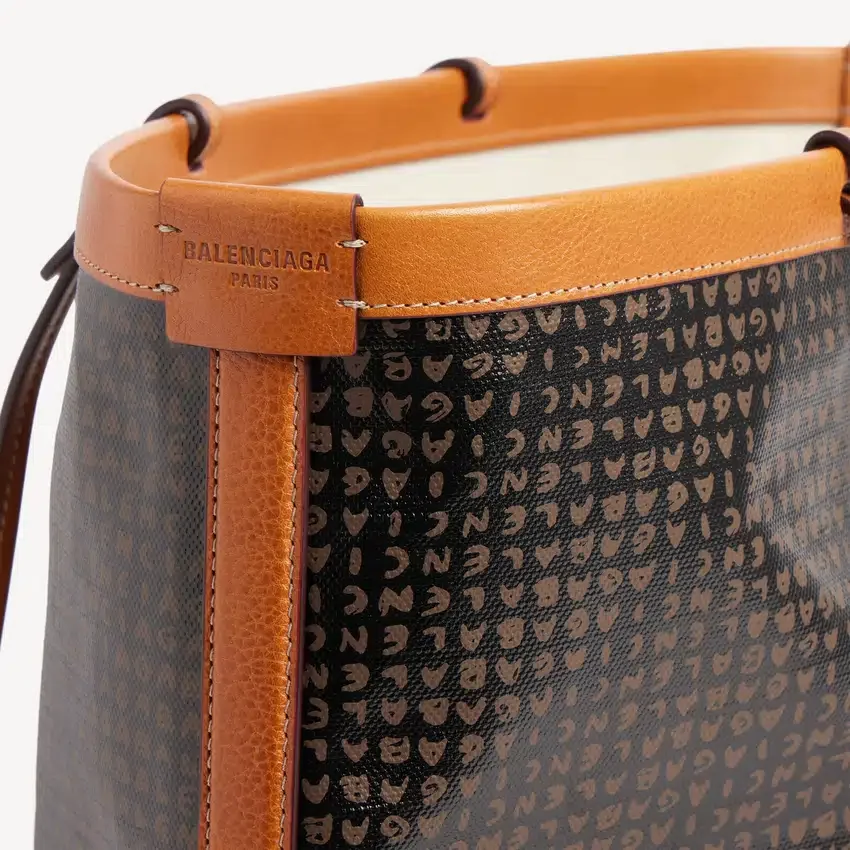 Mala tote Select para mulher, tamanho médio, em preto/vermelho Mala tote Select para mulher, tamanho médio, em preto/vermelho