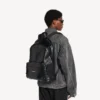 Mochila Explorer para homem em preto