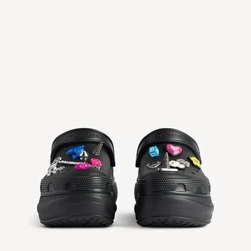 Mules Crocs™ Jibbitz™ para mulher em preto Mules Crocs™ Jibbitz™ para mulher em preto