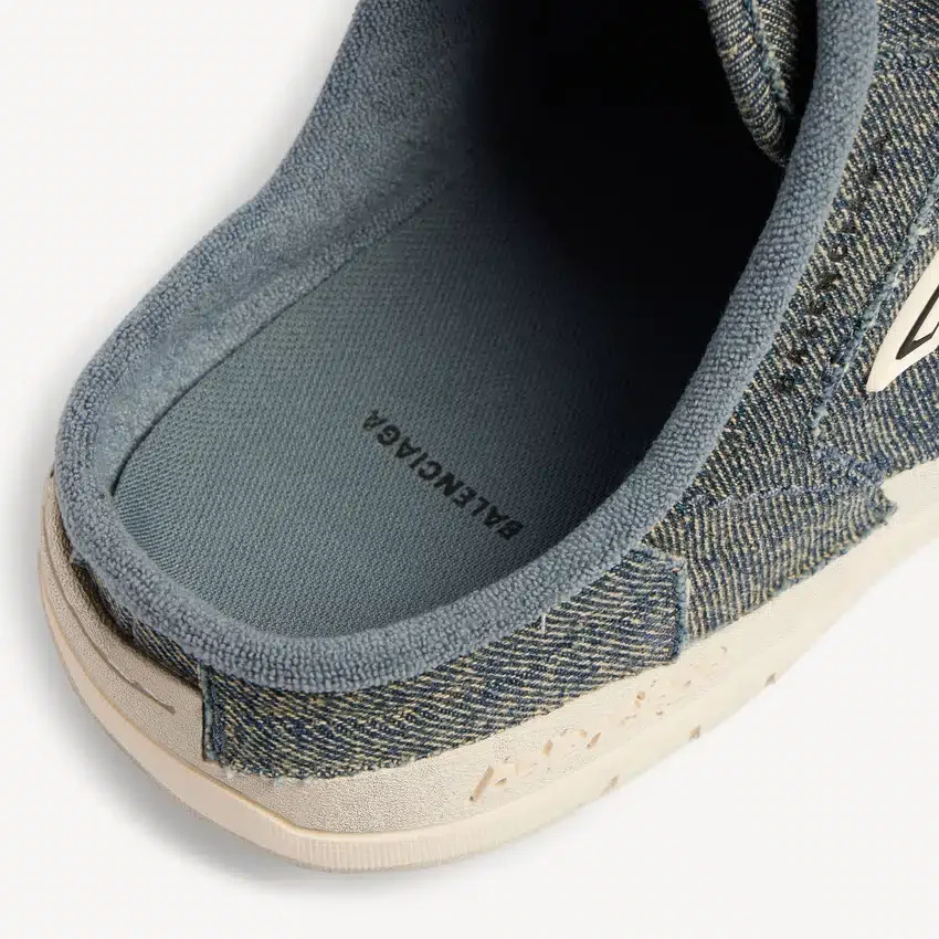 Mules «Hamptons» em Denim para mulher, em azul/branco sujo Mules «Hamptons» em Denim para mulher, em azul/branco sujo
