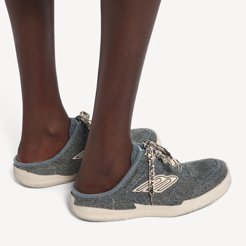 Mules «Hamptons» em Denim para mulher, em azul/branco sujo Mules «Hamptons» em Denim para mulher, em azul/branco sujo
