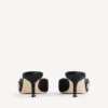 Mulher: Balenciaga | Mules Manolo Blahnik em preto
