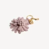 Pingente/porta-chaves feminino em forma de flor em quartzo rosa