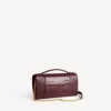Pochette feminina em forma de Hourglass com corrente em bordô escuro Pochette feminina em forma de Hourglass com corrente em bordô escuro