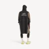 Poncho técnico para homem em preto