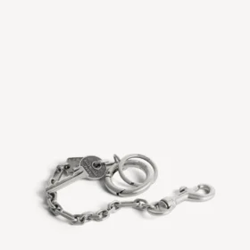 Porta-chaves Neverlost para homem em prata antiga