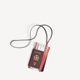 Porta-passaporte e telemóvel para homem em cor de vinho