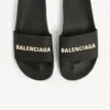 Sandálias de piscina para homem em preto/branco