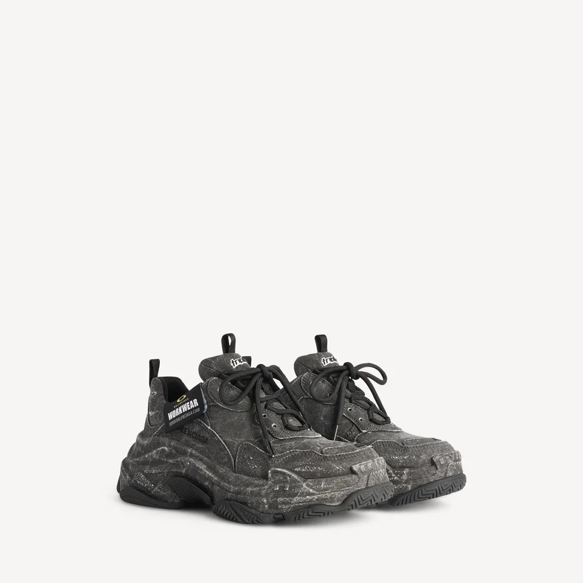 Sapatilha de lona Triple S para homem em preto Sapatilha de lona Triple S para homem em preto