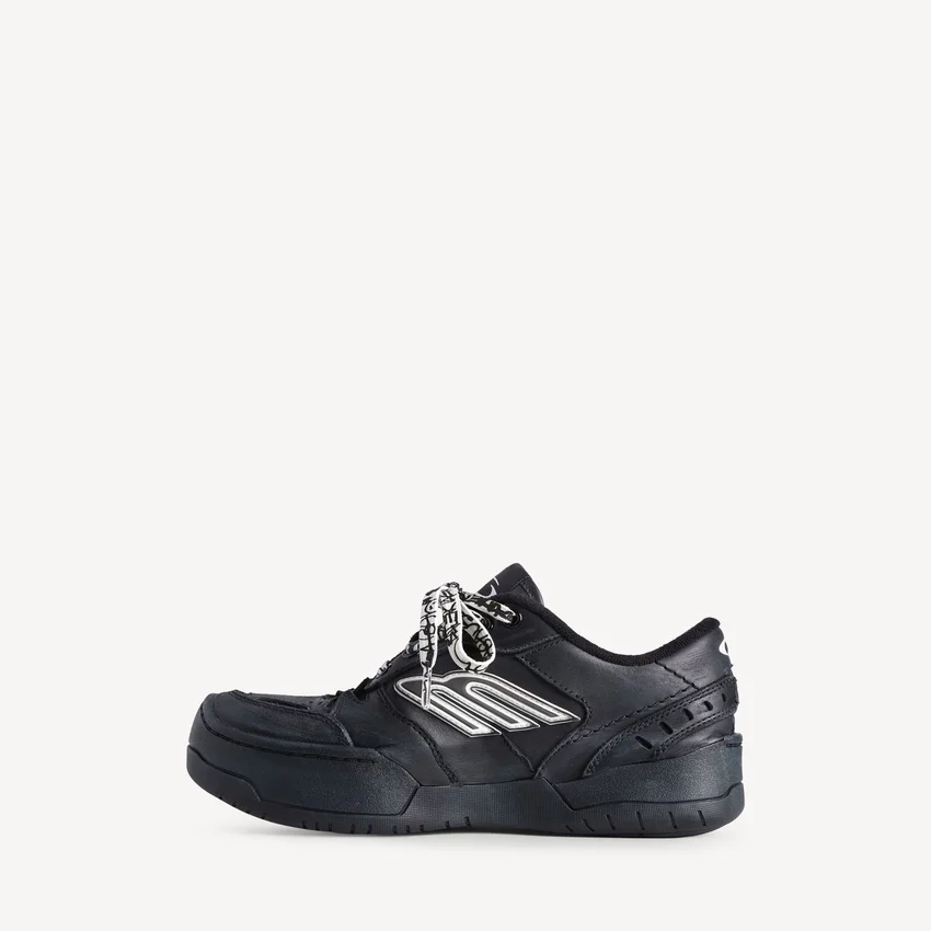 Sapatilha de plataforma «Hamptons» para mulher, em preto Sapatilha de plataforma «Hamptons» para mulher, em preto