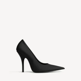 Sapatos de salto alto femininos em preto