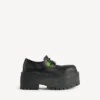 Sapatos Derby de plataforma «Strike» para mulher com pingentes, em preto/multicolorido Sapatos Derby de plataforma «Strike» para mulher com pingentes, em preto/multicolorido