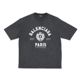 T-shirt de manga curta com logótipo Varsity «Preto Desbotado» 612966TMV981000