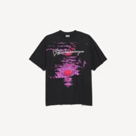 T-shirt feminina «Dream» de corte médio em preto