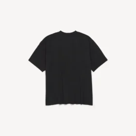 T-shirt feminina «Dream» de corte médio em preto